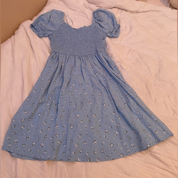 Hollister List Blue Ditsy Floral Mini Dress - Picture 4 of 5